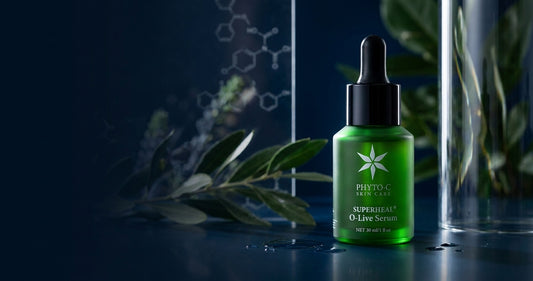 Vitamin C and Retinol Together: The Ingredient Science
